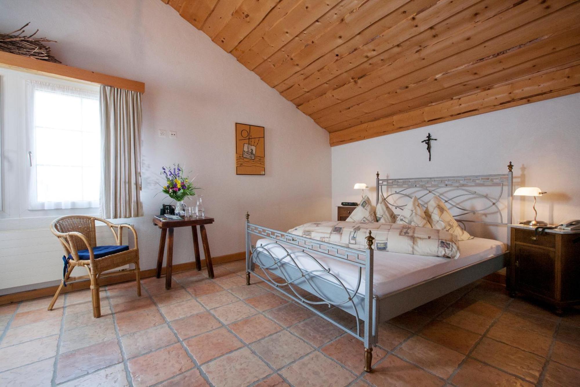 Hotel Arkanum Salgesch Экстерьер фото