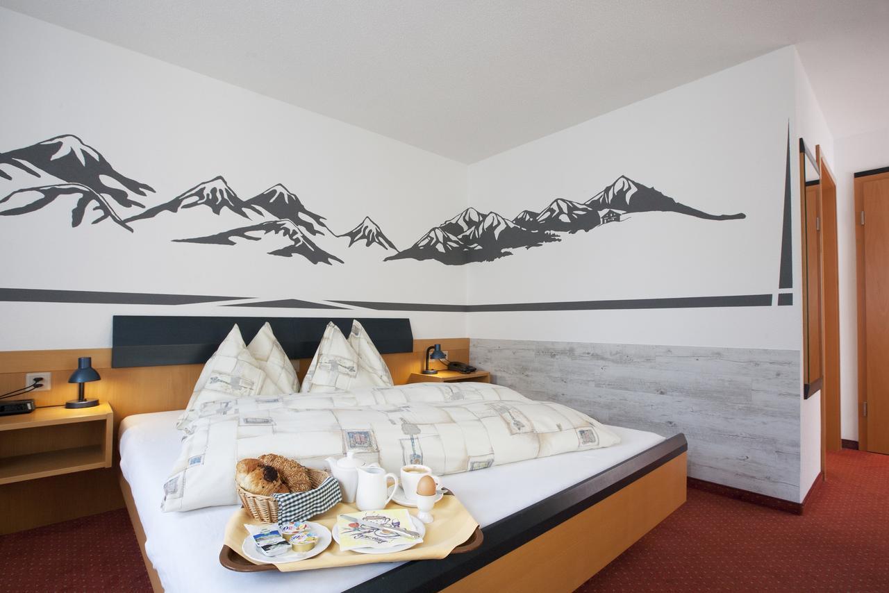 Hotel Arkanum Salgesch Экстерьер фото